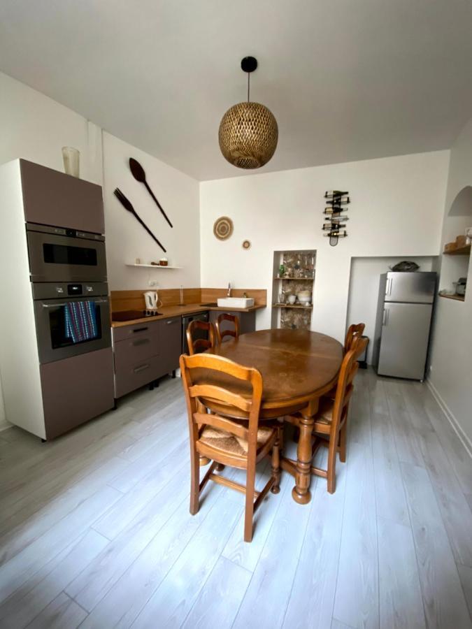Gîte Les Domaines Avallon Extérieur photo